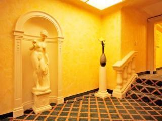 Vital Resort Muehl 巴特劳特堡 外观 照片 Interior of the hotel
